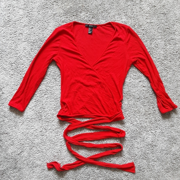 F21 red top - Picture 2 of 4